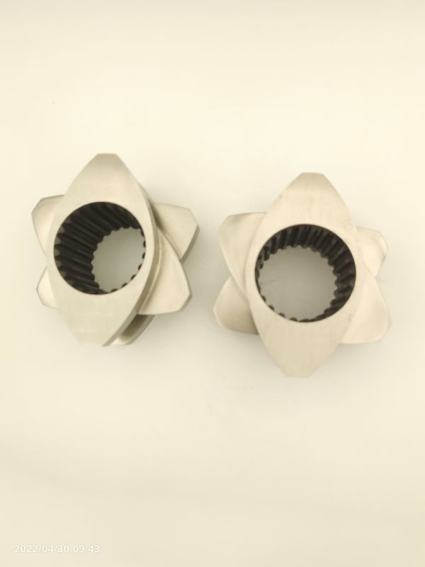 টুইন স্ক্রু এক্সট্রুডার গ্রানুলেটর আনুষাঙ্গিক 12mm থেকে 300mm পর্যন্ত মেশিং কোভী স্ক্রু অংশ