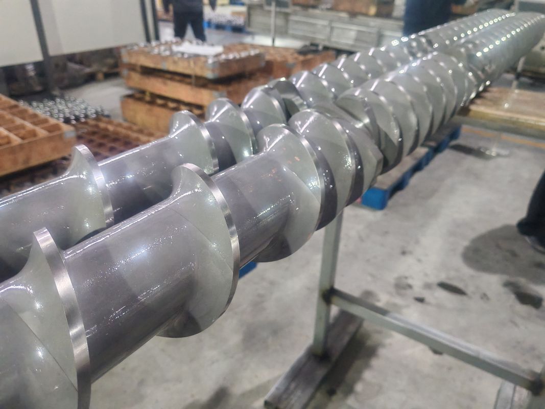 উচ্চতর ফলাফলের জন্য সুনির্দিষ্ট ইঞ্জিনিয়ারিং Berstoff টুইন স্ক্রু এক্সট্রুডার স্ক্রু সেগমেন্ট এবং ব্যারেল