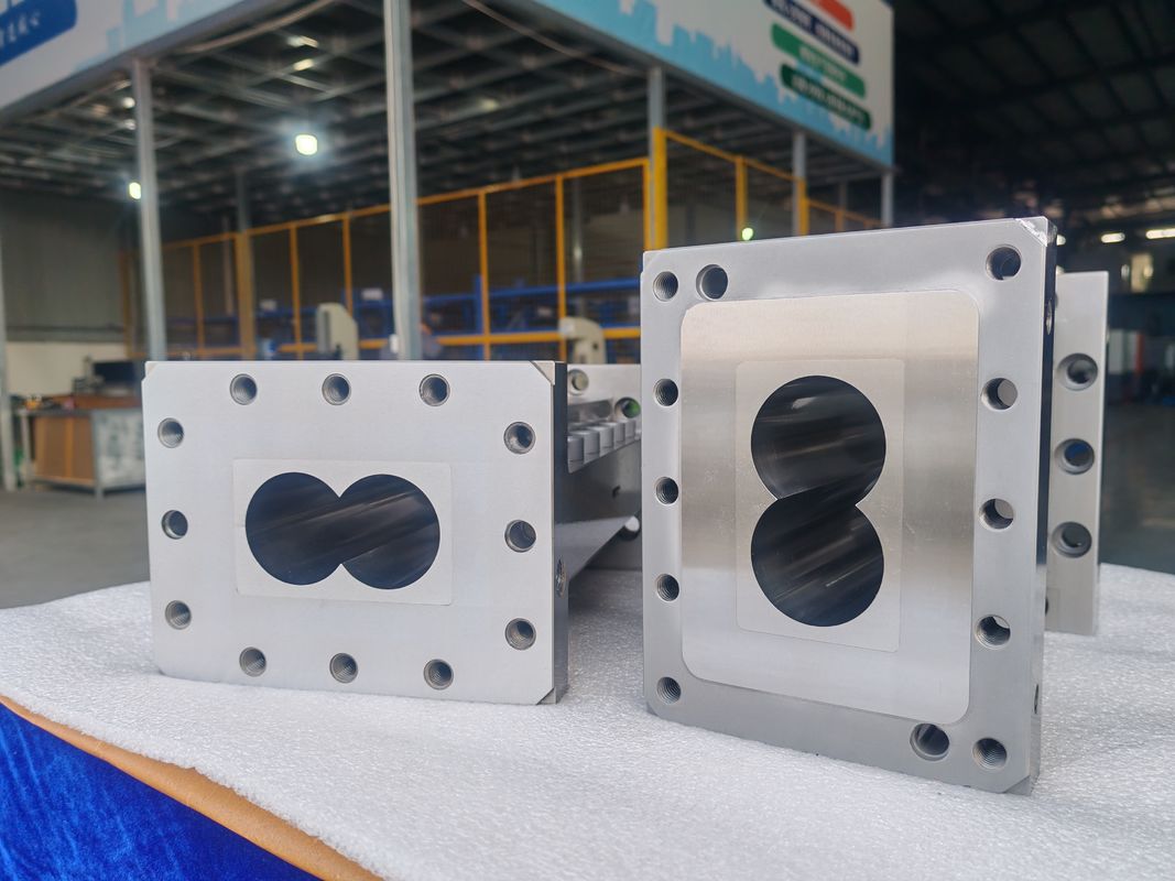 প্লাস্টিক এক্সট্রুশন লাইনে টুইন স্ক্রু এক্সট্রুডার মেশিনের জন্য কাস্টমাইজড CTE 75 ব্যারেল